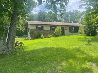 157 Bosa Dr, Saint Robert, MO 65584