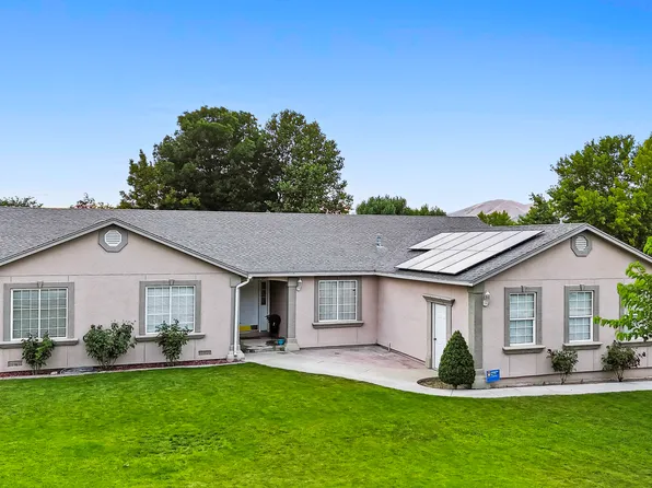 4132 Two Rock Dr, Winnemucca, NV 89445