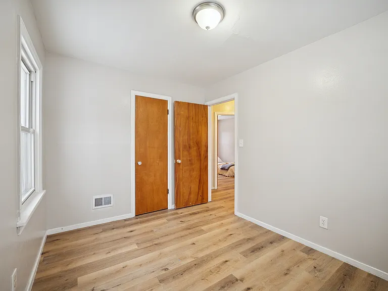 4438 Packard Rd — Photo 21