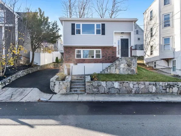 105 Bellingham Ave, Revere, MA 02151