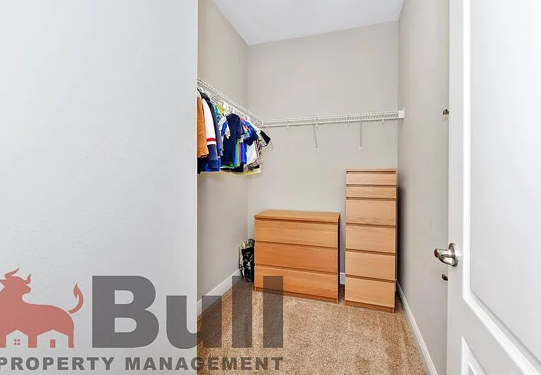 8233 Canetti St — Photo 32