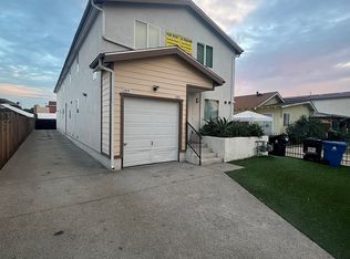 424 E 101st St, Los Angeles, CA 90003