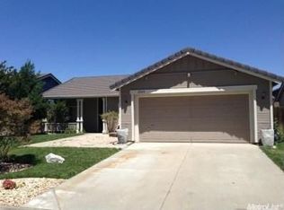 2525 Briarcliff Dr, Riverbank, CA 95367