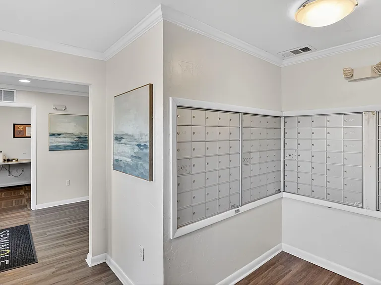 Convenient Mail Room Access for Residents at Seminole Flatts