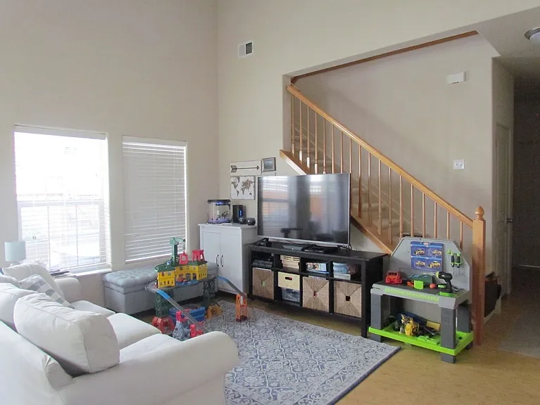 2998 Florence St — Photo 5