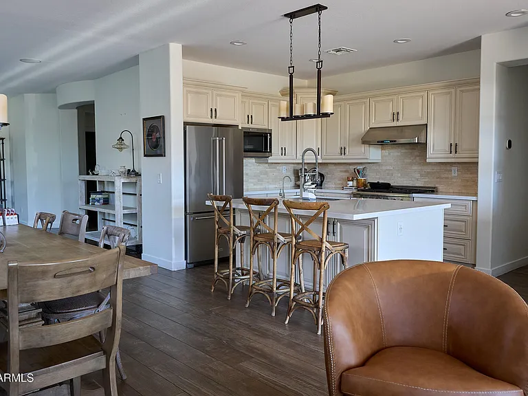 2447 W Memorial Dr — Photo 18