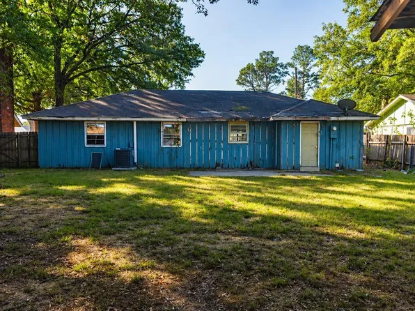 204 Truman St, Stuttgart, AR 72160