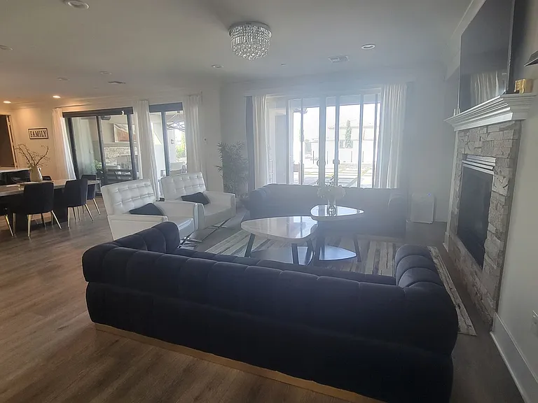 3701 Parterre Ct — Photo 2