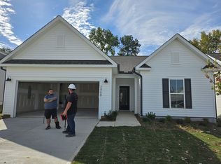 2408 Friars Head Ct, Fuquay Varina, NC 27526