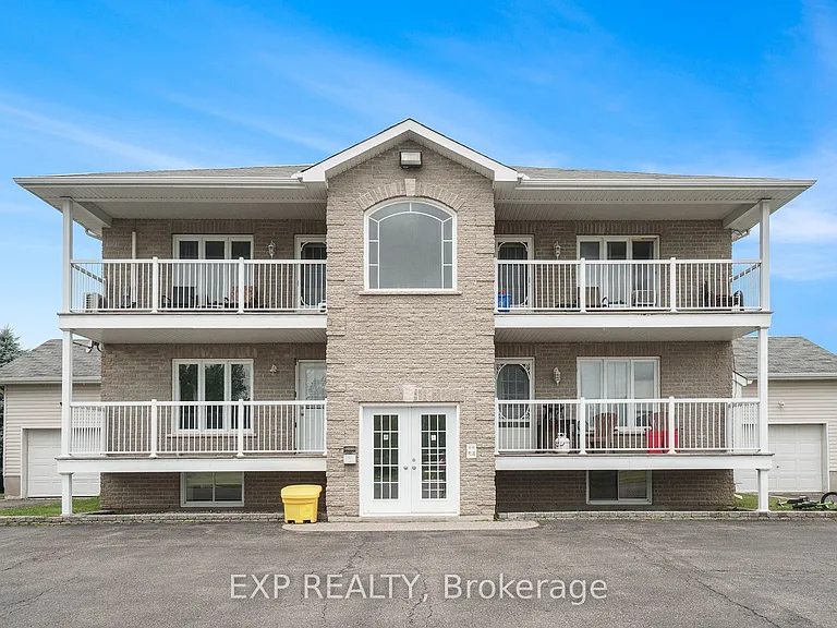 525 Russell Rd #1 — Photo 3