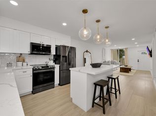 1651 NE 115th St APT 9C, Miami, FL 33181