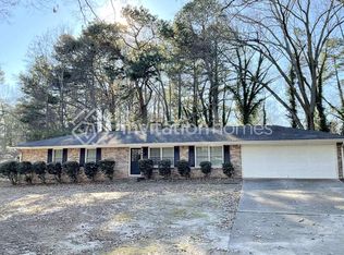 2595 Pamela Dr, Snellville, GA 30078