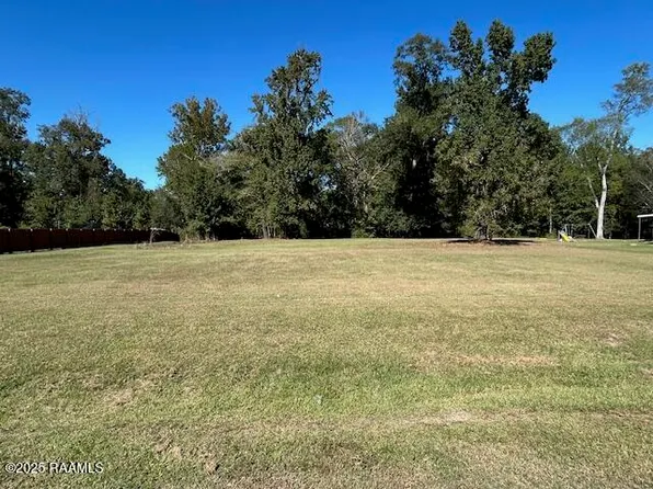 Longwood Dr, Opelousas, LA 70570