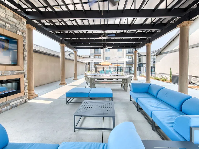 Dolce Vita Luxury Apartments — Photo 6
