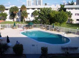 250 Layne Blvd, Hallandale Beach, FL 33009