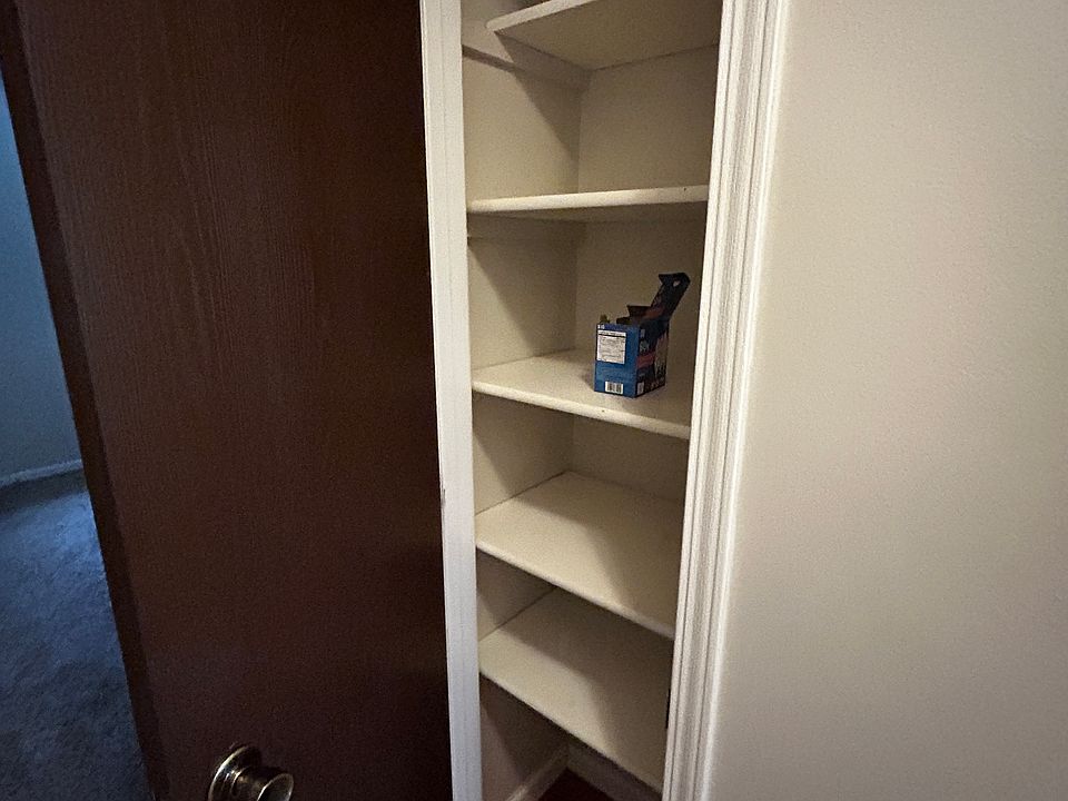 1st image of 506 W Sunrise Dr #506