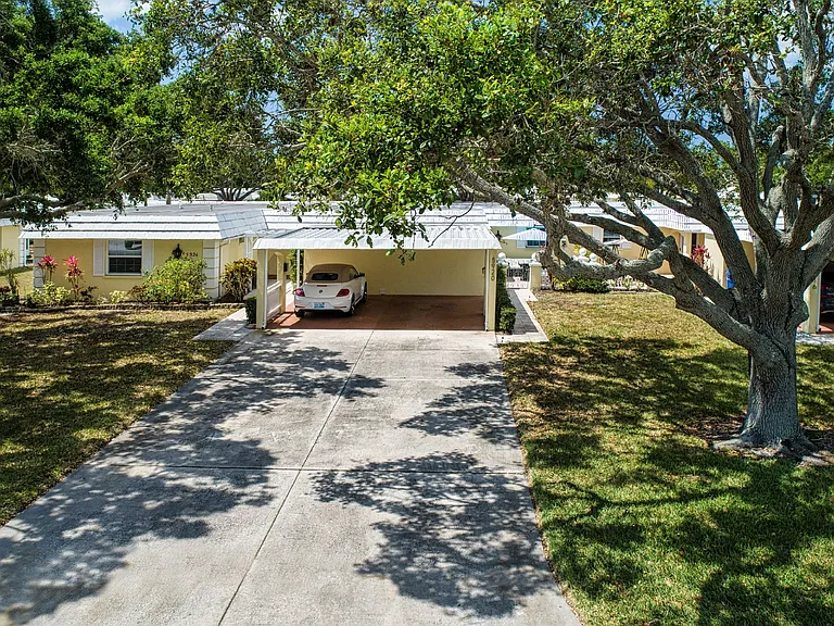 5920 Driftwood Ave — Photo 22