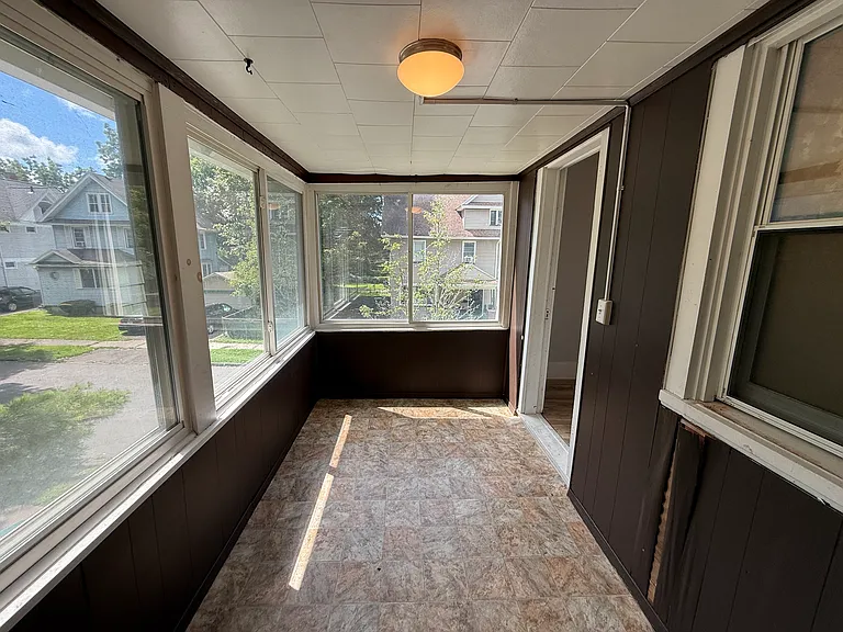 29-31 Ellicott St #31 — Photo 12