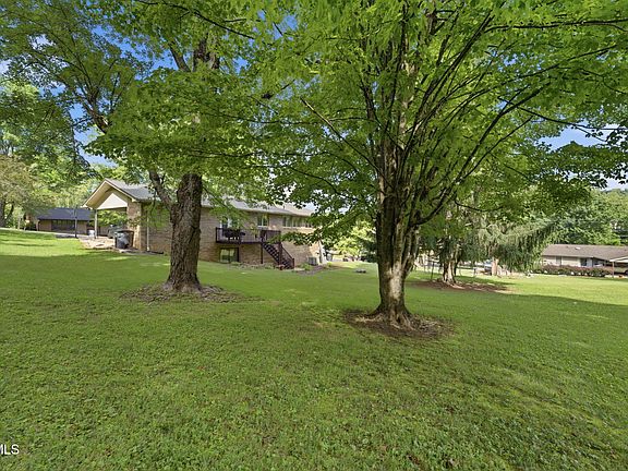 4th image of 4705 June Dr
