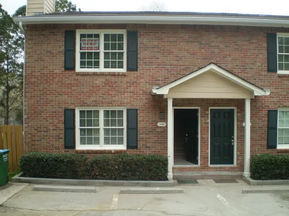 2886 Spruce Cir #2886, Snellville, GA 30078
