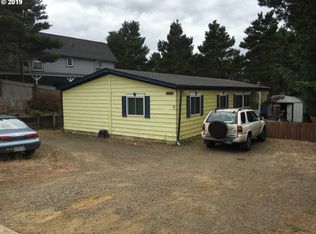 851 Wecoma Loop, Florence, OR 97439