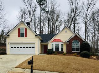 495 Ballyshannon Dr, Dacula, GA 30019