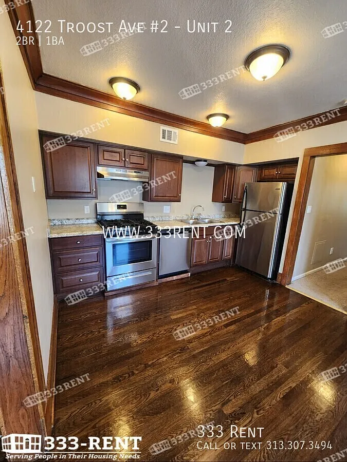 Impeccable renovations all new interiors! Water utilities and washer/dryer included — Photo 4