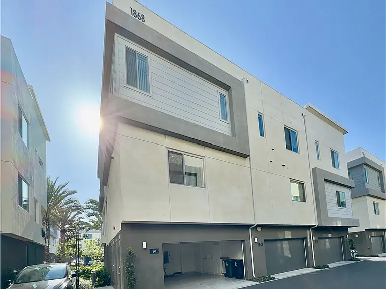 1868 S Westside Dr #28 — Photo 7