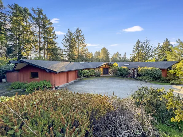 3405 Buttermilk Ln, Arcata, CA 95521