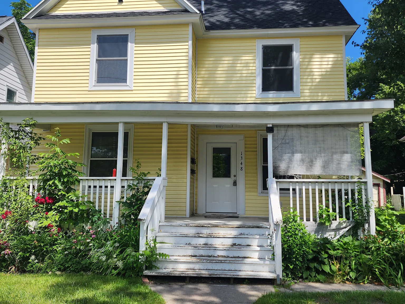 2 bed, 1000 sqft, $1,350 — Photo 1