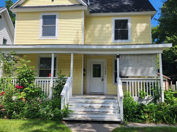 1348 College Ave NE #2