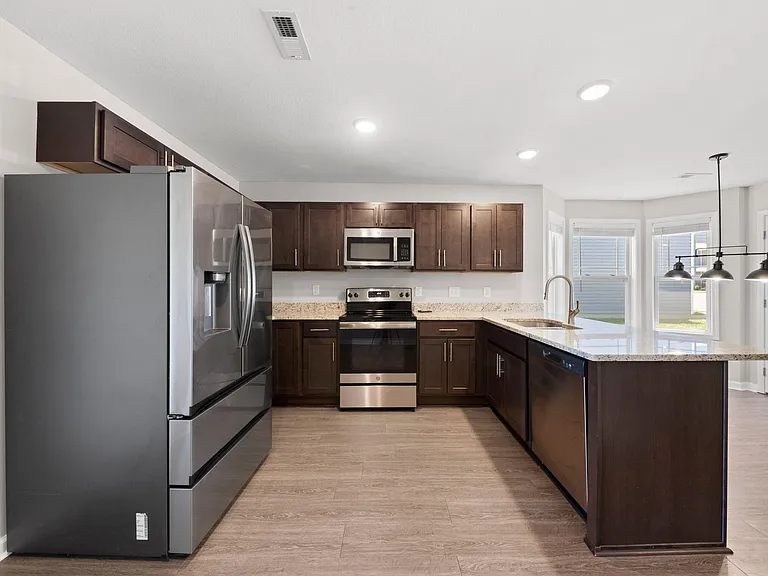 119 Davis Ridge Ln — Photo 12