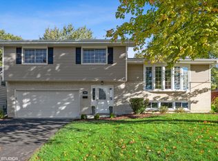 1503 Center Ave, Wheaton, IL 60189