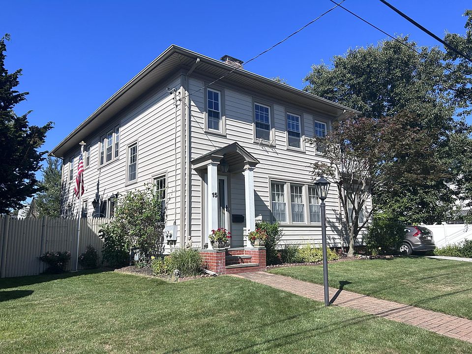 1st image of 15 Hanson St #2