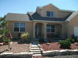 1180 W Meadowmoor Dr, Pueblo West, CO 81007