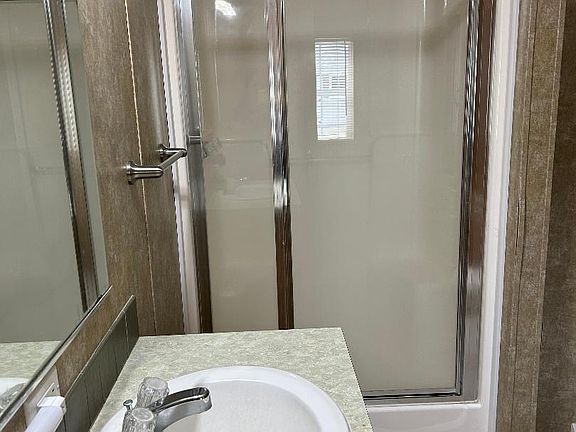 master bedroom shower