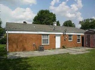 2613 N Ebbie Rd, Indianapolis, IN 46219