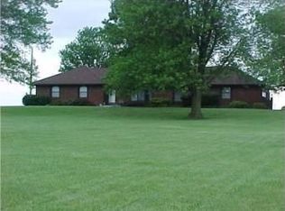 22721 155th St, Basehor, KS 66007