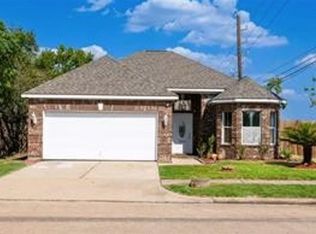 2402 Raintree Village Dr, Katy, TX 77449