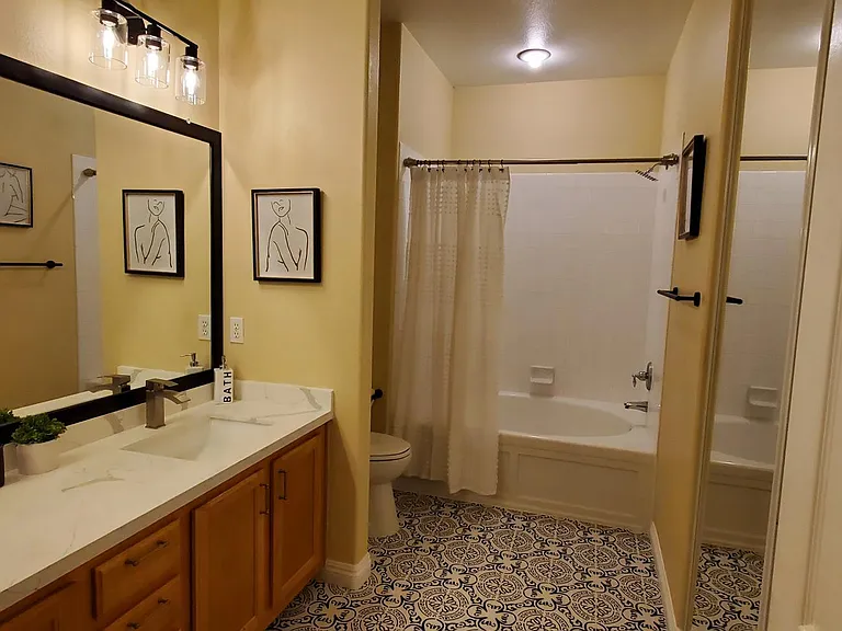 Villa Ariel Ln — Photo 8