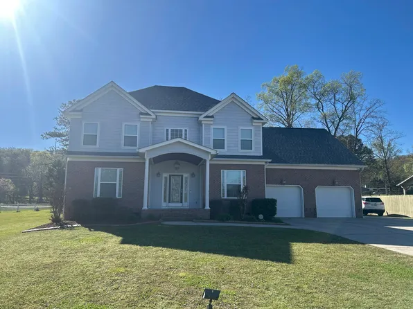 395 Arbor Woods Cir, Ringgold, GA 30736