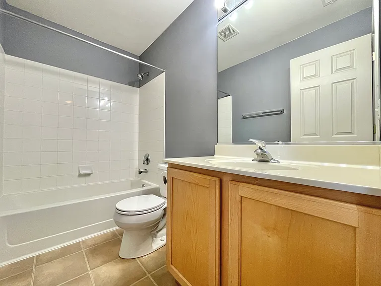 2867 Falling Waters Dr — Photo 10