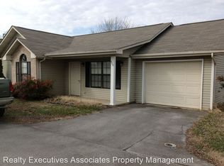 915 Wilcox St, Maryville, TN 37804