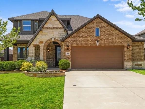 500 Ben St, Crowley, TX 76036