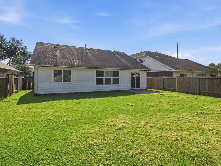15738 Boonridge Rd — Photo 25