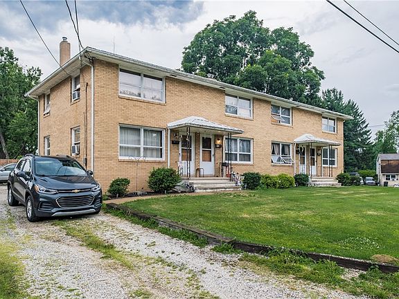 2nd image of 210 Clara Ct
