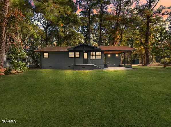 1126 N Us Highway 117, Burgaw, NC 28425