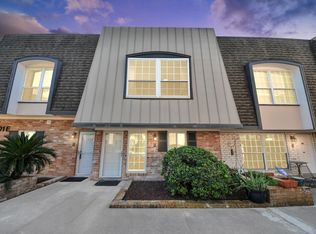 1801 Stonry Brook 107, Houston 77063