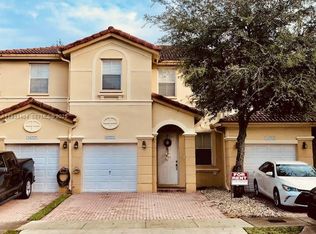 10727 NW 81st Ln, Doral, FL 33178
