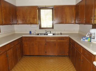 5 Hill Dr, Eclectic, AL 36024